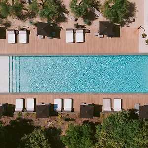 Domaine La Pierre Blanche Hotel